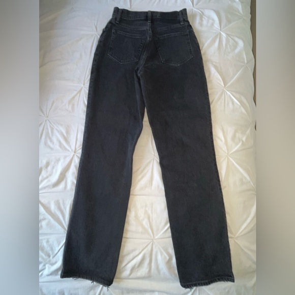 Abercrombie & Fitch The 90’s Straight Ultra High-Rise Black Jeans SIZE 27 / 4R - Picture 5 of 8